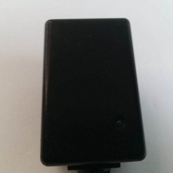 AC DC Power Supply Adapter Charger Model #17M1D0022 Output 5V 500mA #10 - Picture 4 of 6